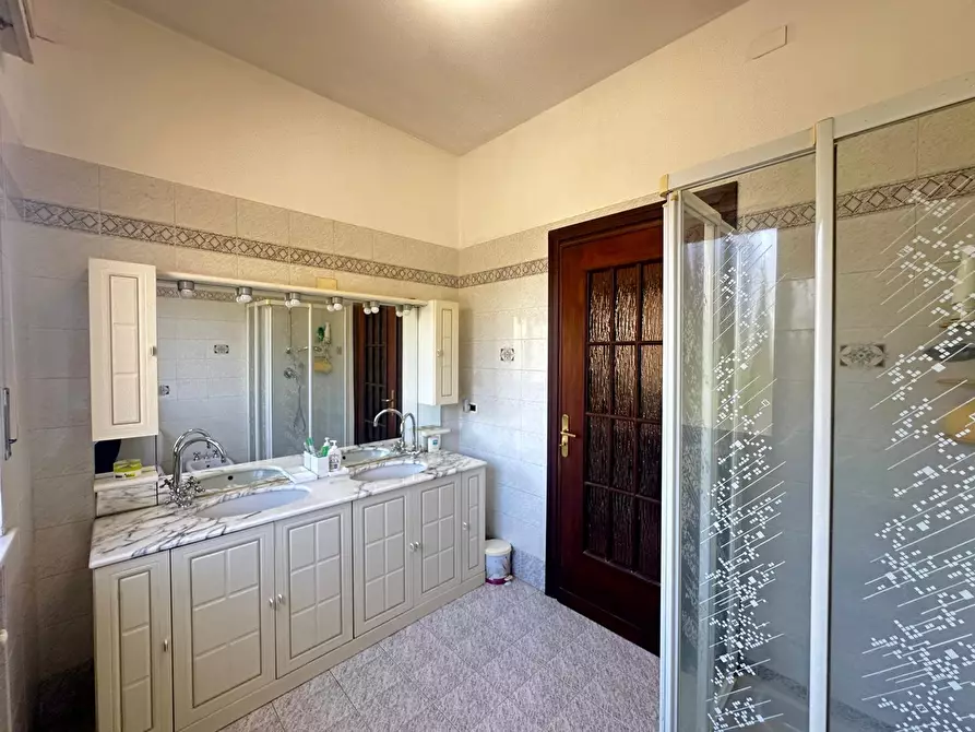 Immagine 21 di Casa indipendente in vendita  in Via Pietro maroncelli 5 a Vercelli