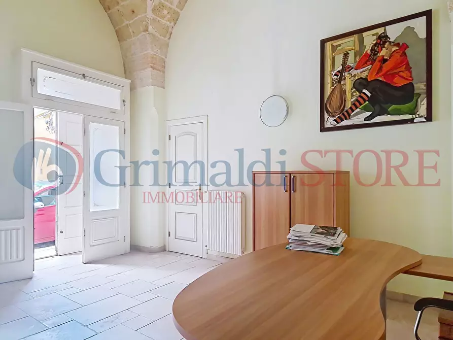 Immagine 11 di Ufficio in vendita  a Francavilla Fontana