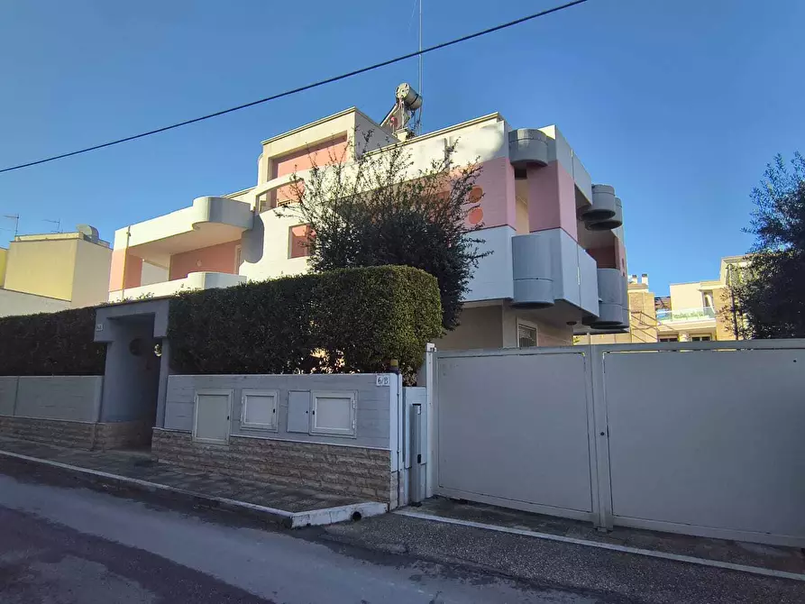 Immagine 8 di Villa in vendita  in Via Concilio Vaticano 6/A a Monopoli