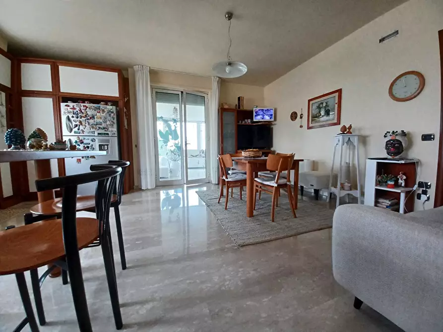 Immagine 8 di Casa indipendente in vendita  in Via Conchia a Monopoli