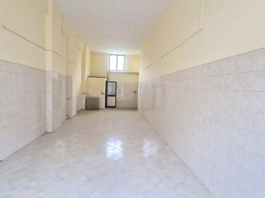 Immagine 10 di Bar / Ristorante in vendita  in via francesco tedesco 32 a Avellino