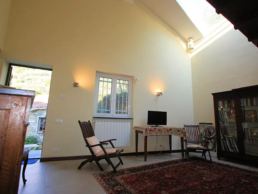 Immagine 21 di Casa indipendente in vendita  a Recco