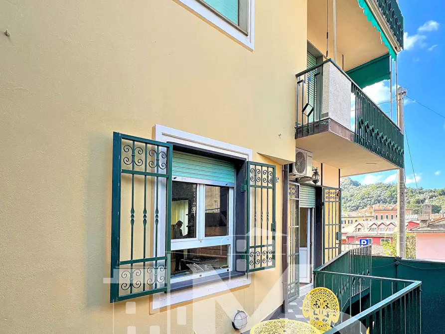 Immagine 29 di Quadrilocale in vendita  a Camogli