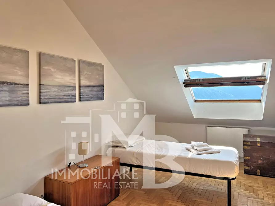 Immagine 25 di Pentalocale in vendita  in Via Salvo D'Acquisto a Recco