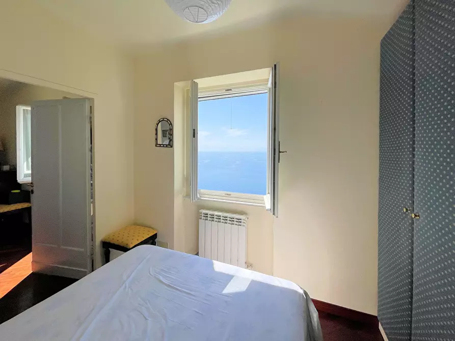 Immagine 17 di Porzione di casa in vendita  a Camogli