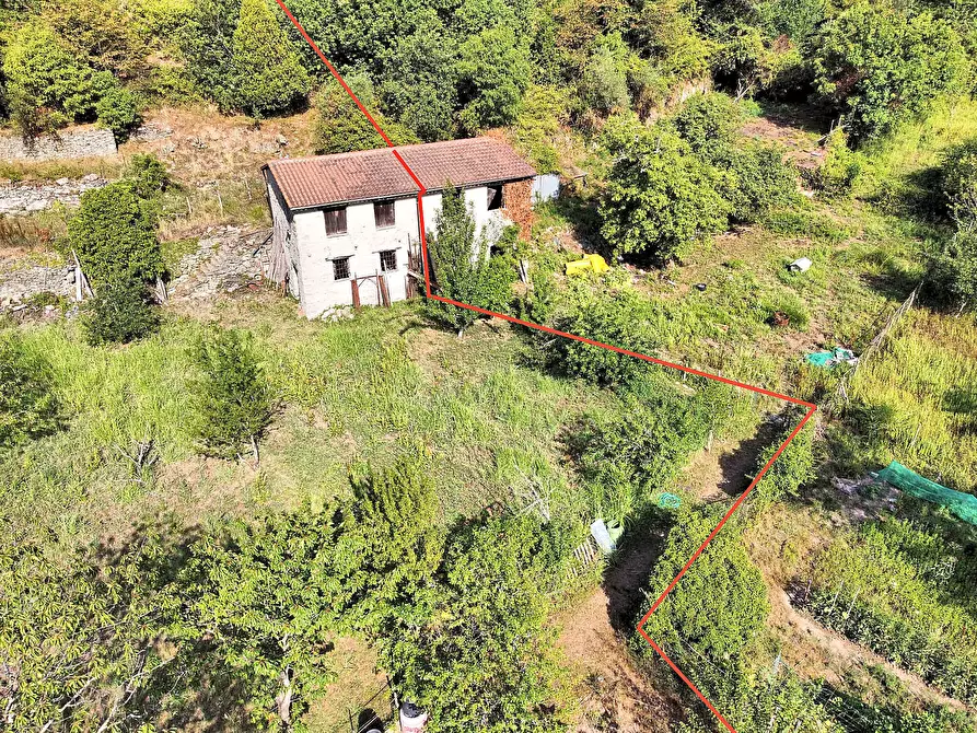 Immagine 33 di Quadrilocale in vendita  in Via Ponti Romani 31 a Recco