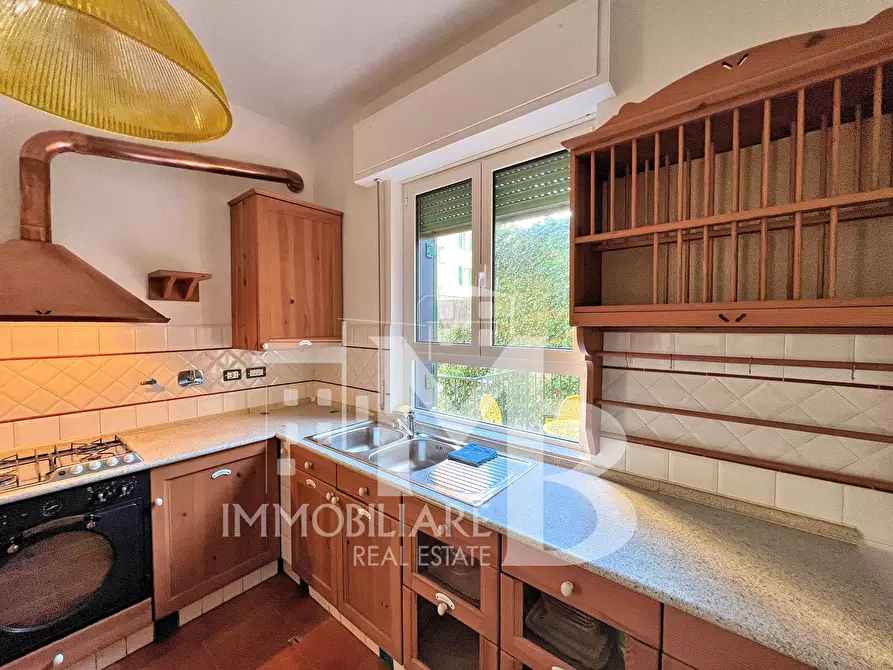 Immagine 5 di Quadrilocale in vendita  a Camogli