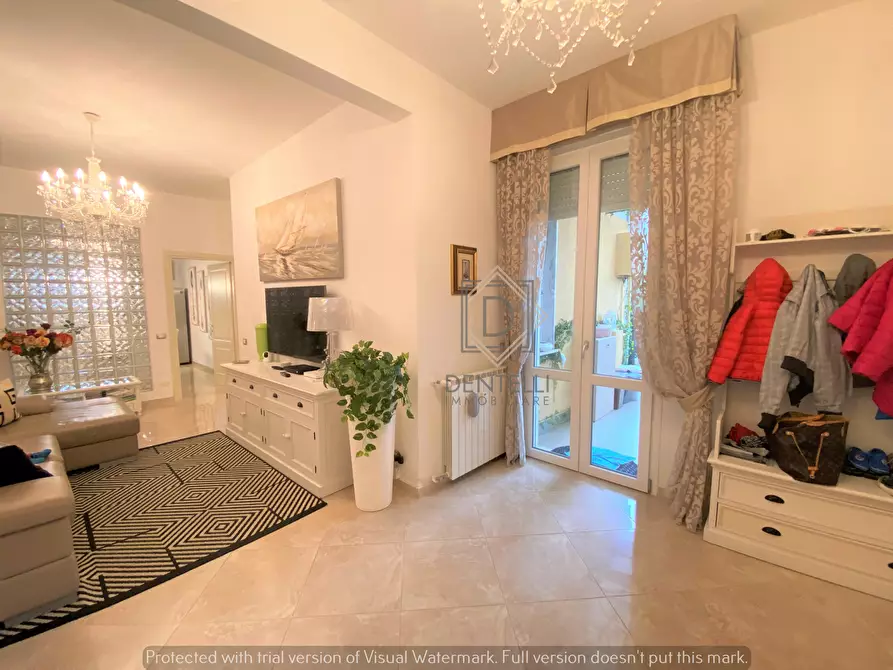 Immagine 2 di Quadrilocale in vendita  in Via Ameglia a Arcola