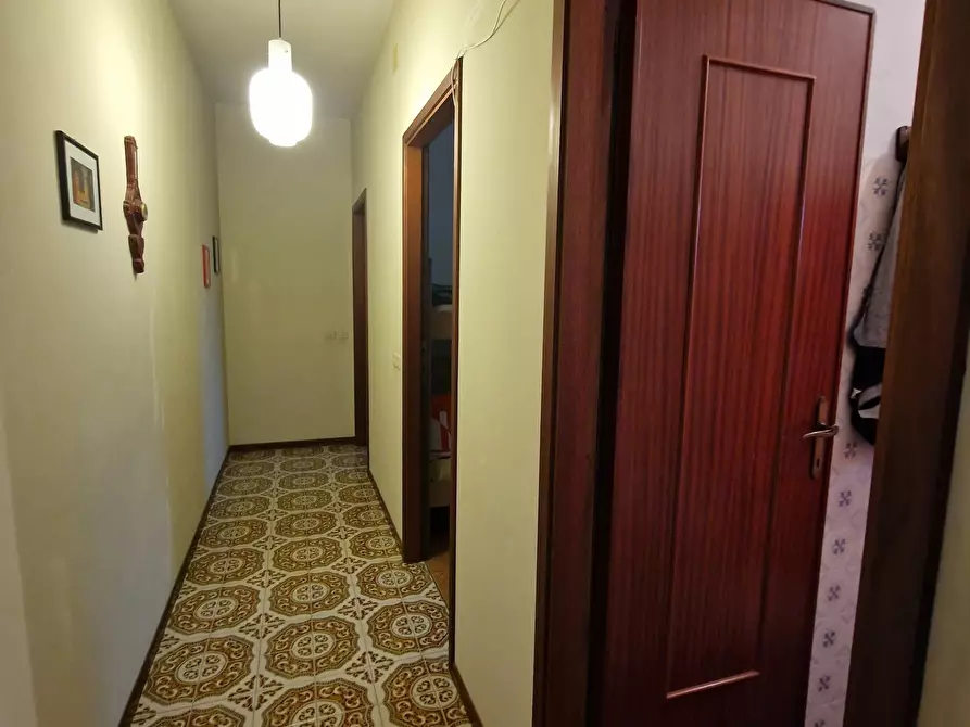 Immagine 12 di Quadrilocale in vendita  a Sarzana