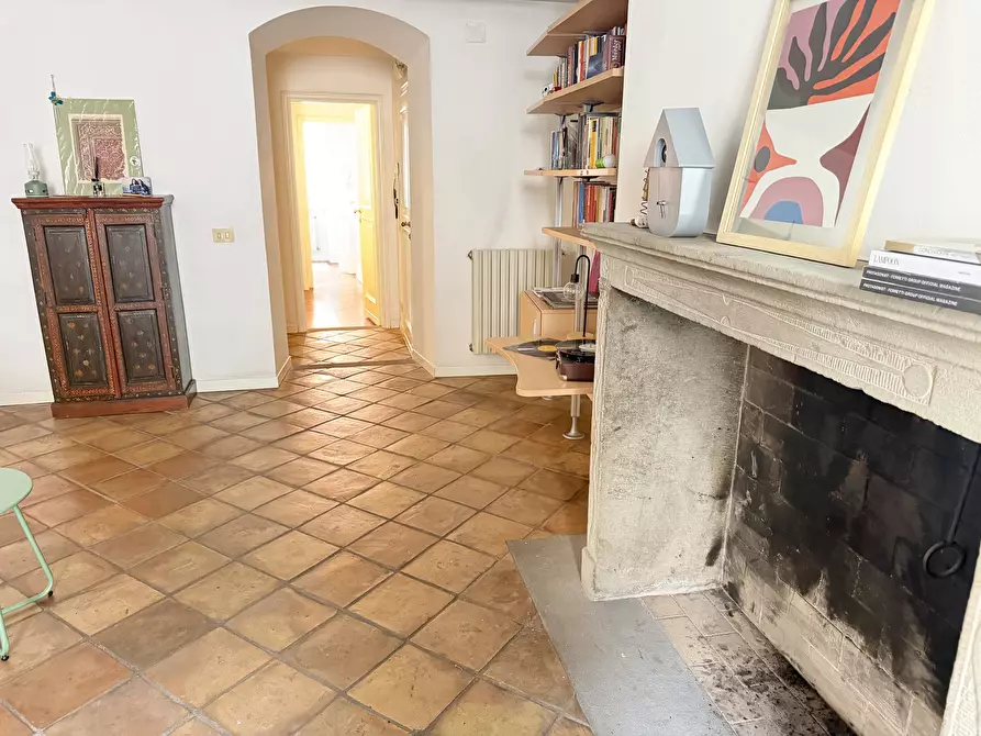 Immagine 43 di Appartamento in affitto  in Via Domenico Fiasella a Sarzana