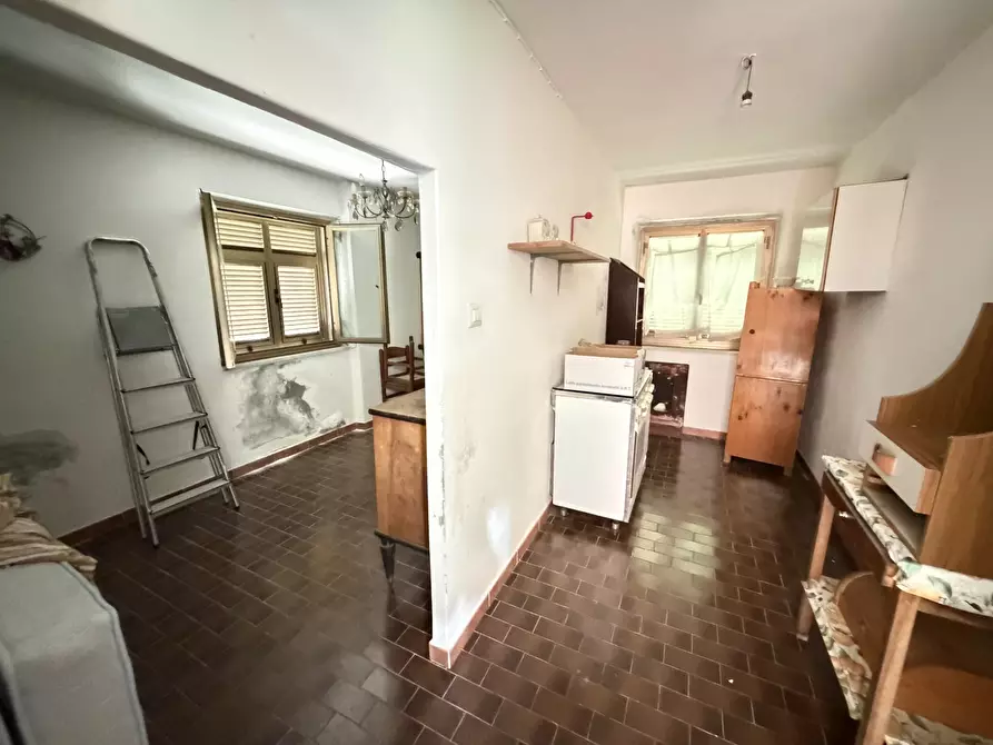 Immagine 23 di Casa indipendente in vendita  a Sarzana