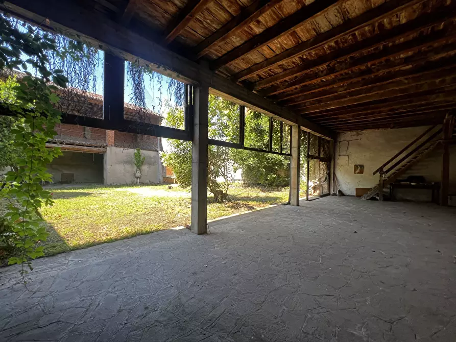 Immagine 1 di Rustico / casale in vendita  a Calcinato