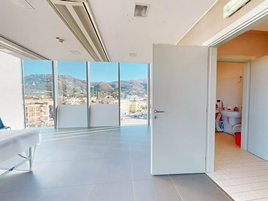 Immagine 4 di Ufficio in vendita  in Viale Duca D'Aosta 30 a Brescia