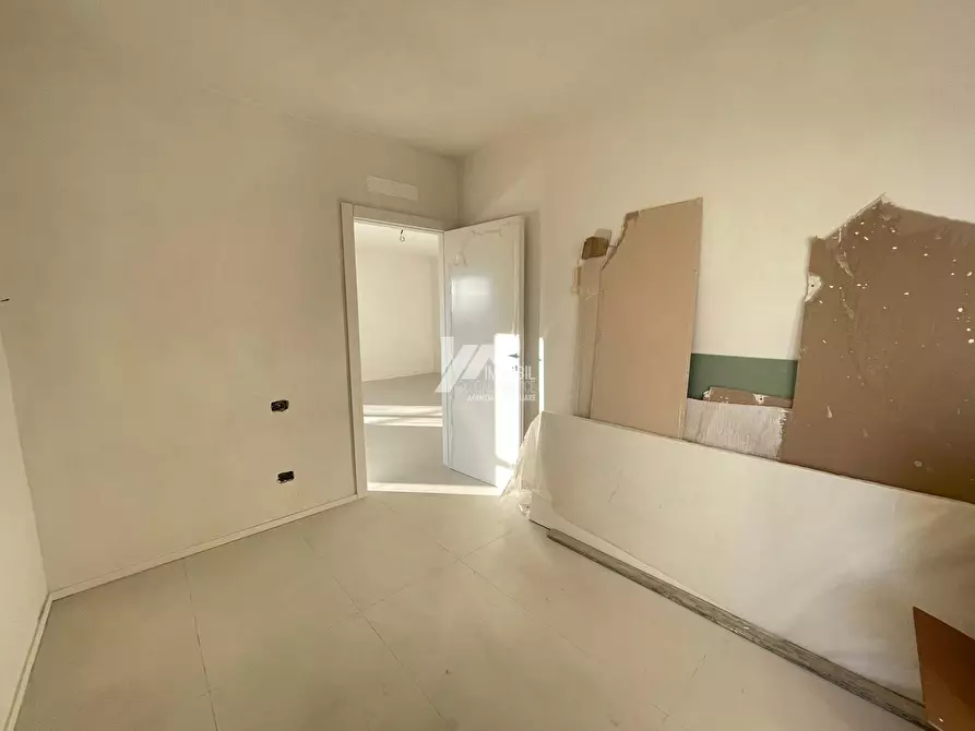 Immagine 9 di Trilocale in vendita  a Rovato