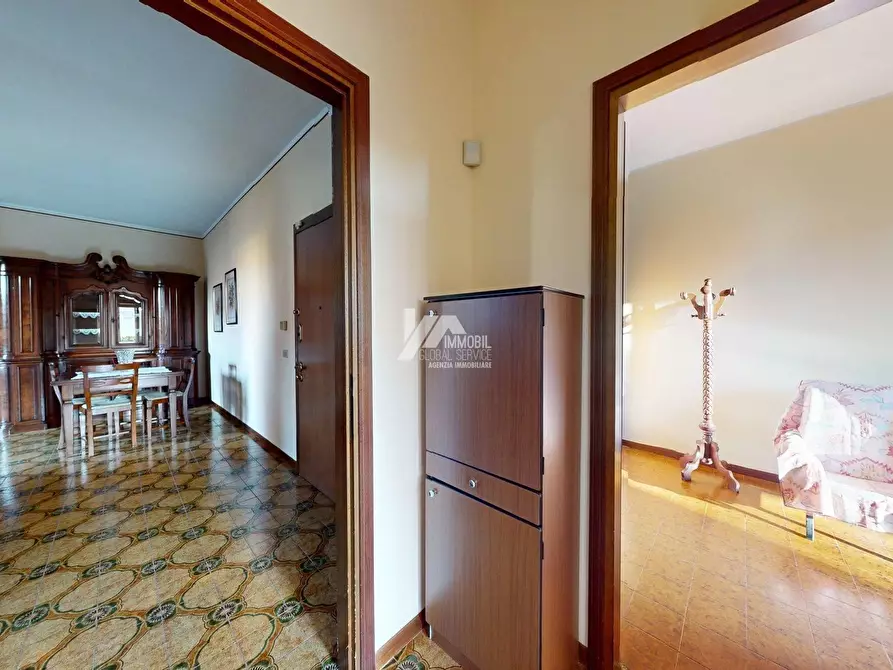 Immagine 14 di Trilocale in vendita  a Brescia