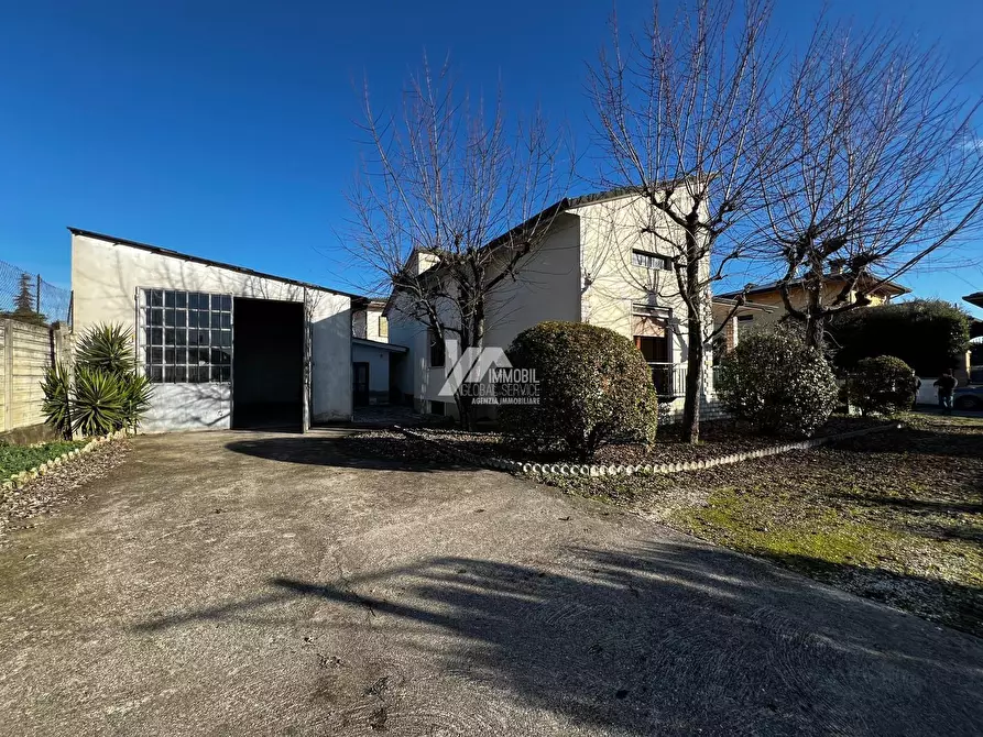 Immagine 33 di Villa in vendita  in Via Stazione a Calcinato