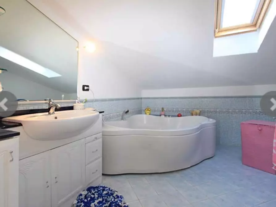 Immagine 45 di Casa indipendente in affitto  a Pietrasanta