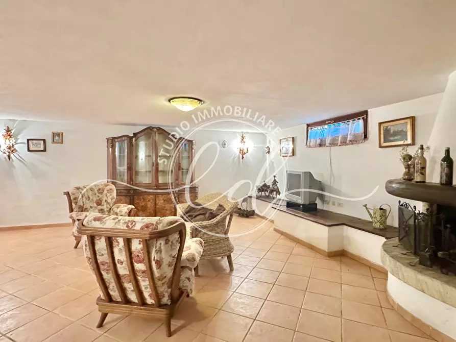 Immagine 62 di Casa indipendente in vendita  a Massarosa