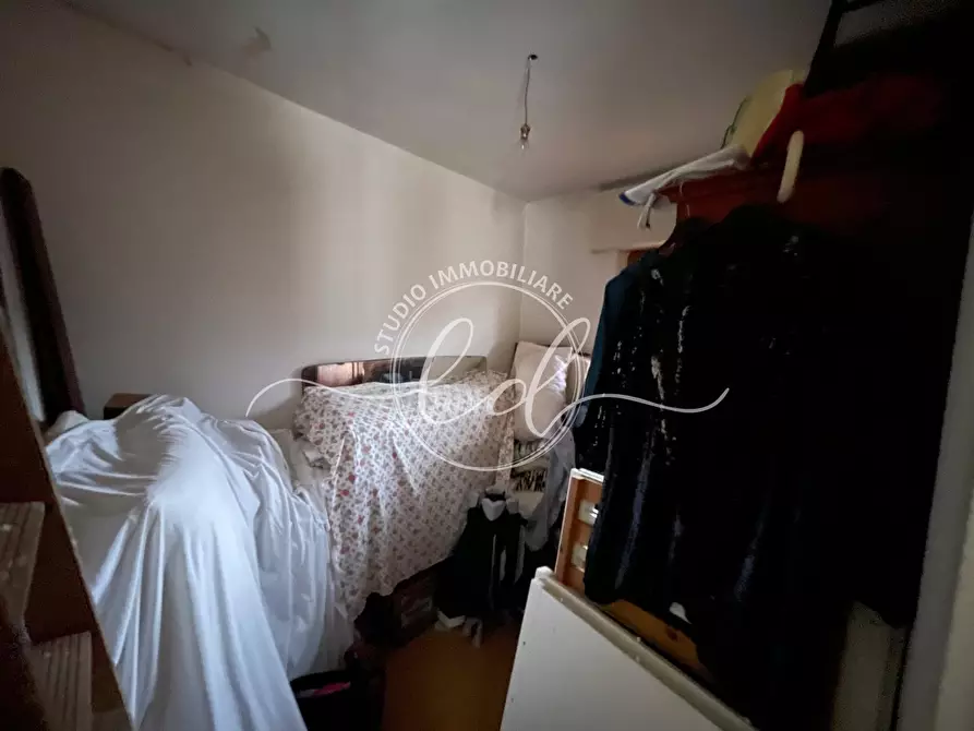 Immagine 48 di Terratetto in vendita  a Camaiore