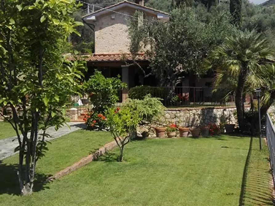 Immagine 5 di Casa indipendente in affitto  a Pietrasanta