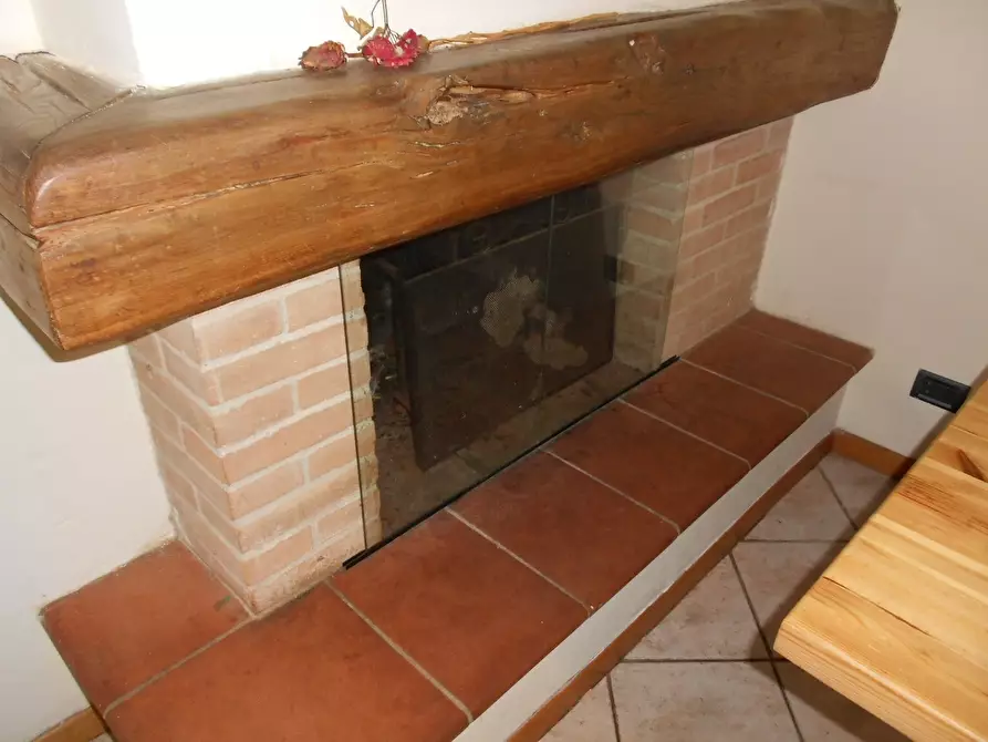 Immagine 10 di Quadrilocale in vendita  a Seravezza