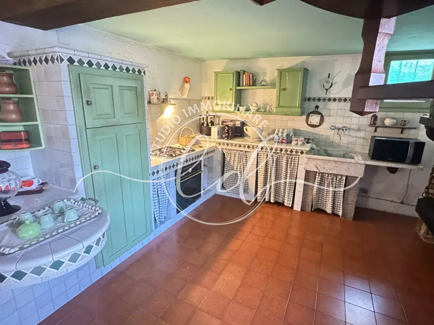 Immagine 69 di Casa indipendente in vendita  a Massarosa