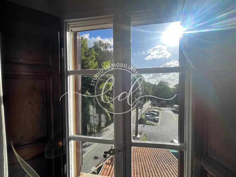 Immagine 31 di Porzione di casa in vendita  a Massarosa