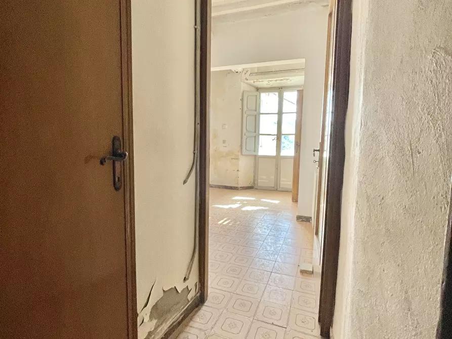 Immagine 42 di Porzione di casa in vendita  a Camaiore