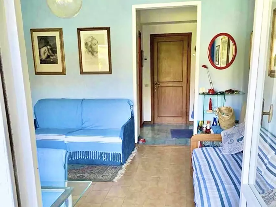 Immagine 4 di Monolocale in affitto  a Forte Dei Marmi