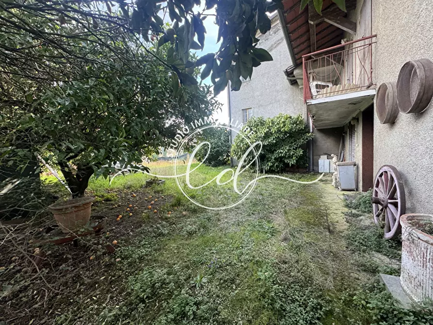 Immagine 5 di Porzione di casa in vendita  a Seravezza