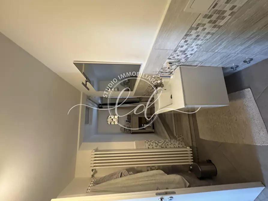 Immagine 61 di Terratetto in vendita  a Seravezza