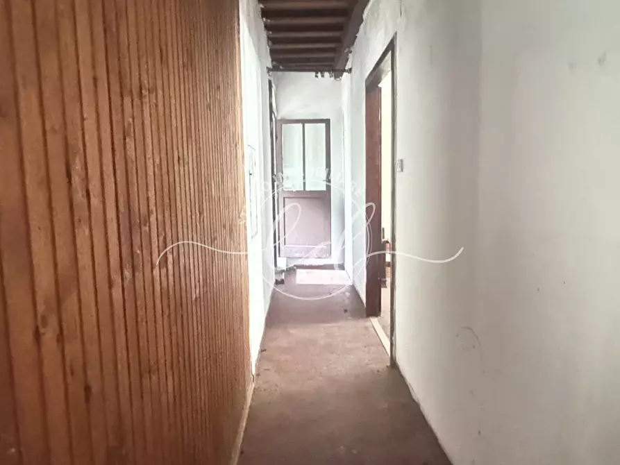 Immagine 23 di Porzione di casa in vendita  a Stazzema