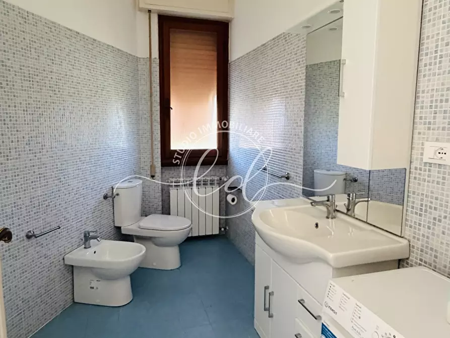 Immagine 11 di Casa indipendente in vendita  a Pietrasanta