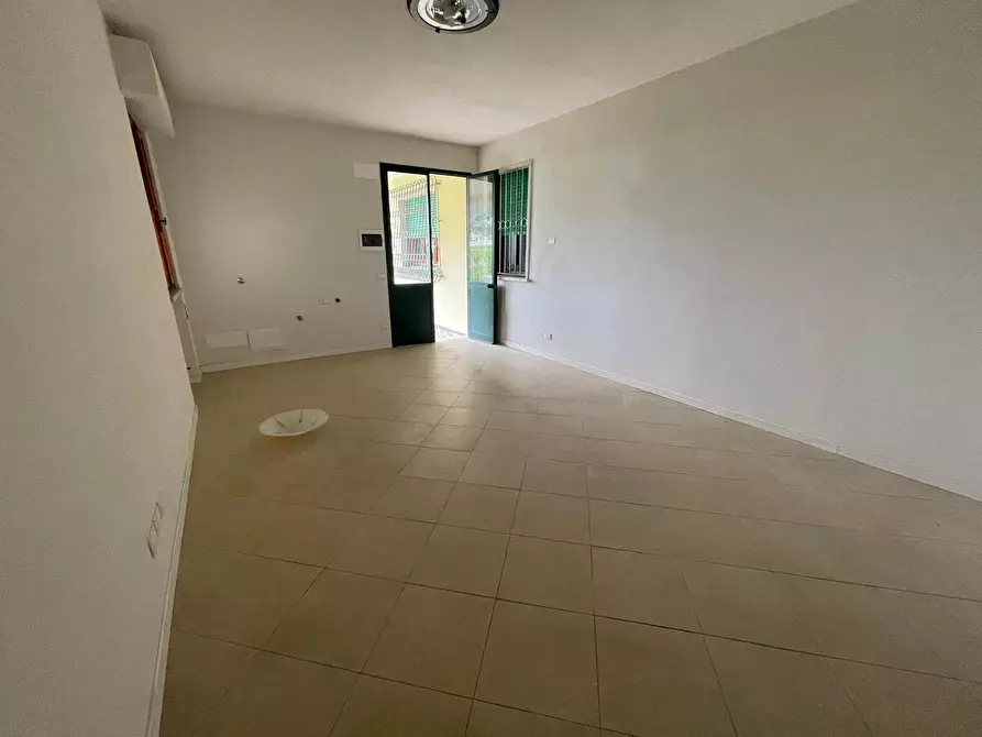 Immagine 39 di Casa indipendente in vendita  a Pietrasanta