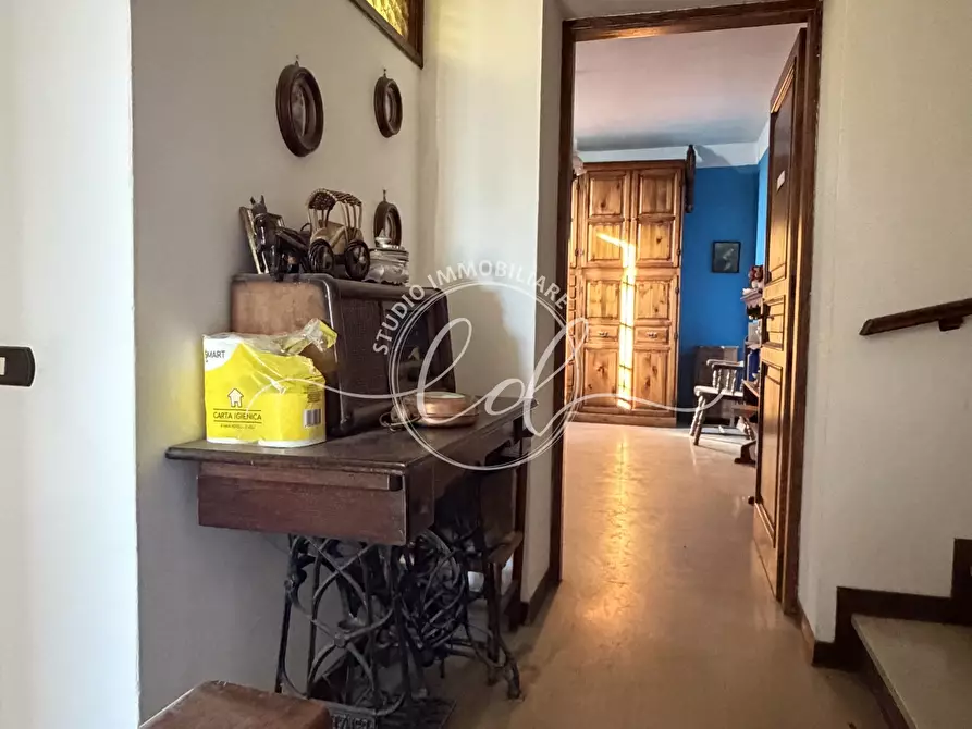 Immagine 25 di Porzione di casa in vendita  a Seravezza