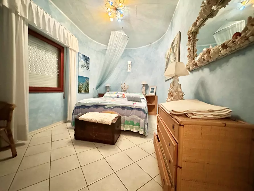 Immagine 25 di Quadrilocale in vendita  a Seravezza