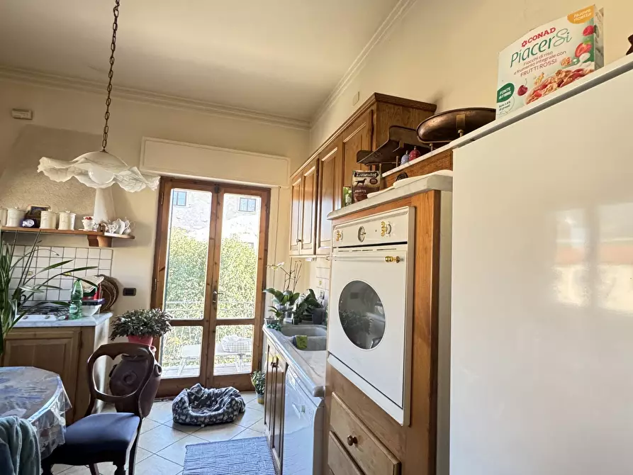 Immagine 27 di Quadrilocale in vendita  a Pietrasanta