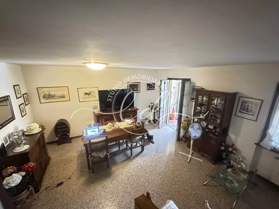 Immagine 4 di Villetta a schiera in vendita  a Seravezza