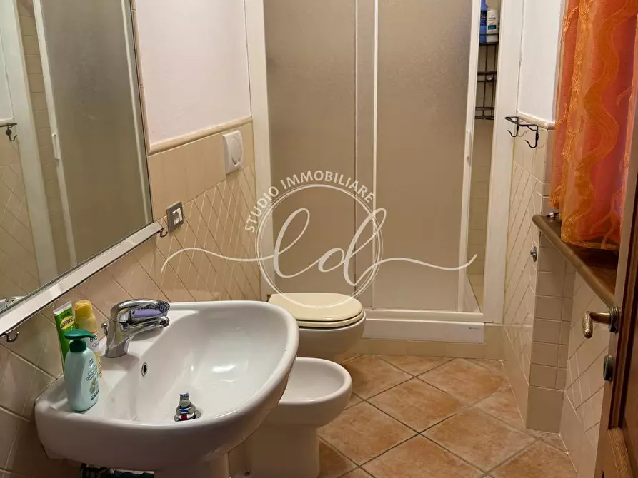 Immagine 22 di Porzione di casa in vendita  a Pietrasanta