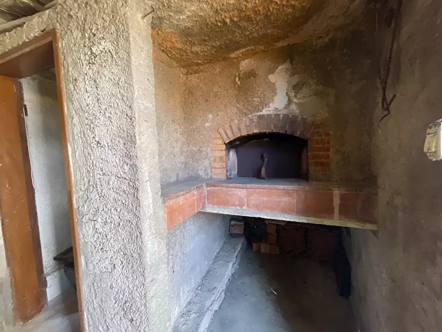 Immagine 24 di Porzione di casa in vendita  a Stazzema