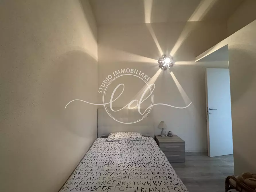 Immagine 67 di Terratetto in vendita  a Seravezza