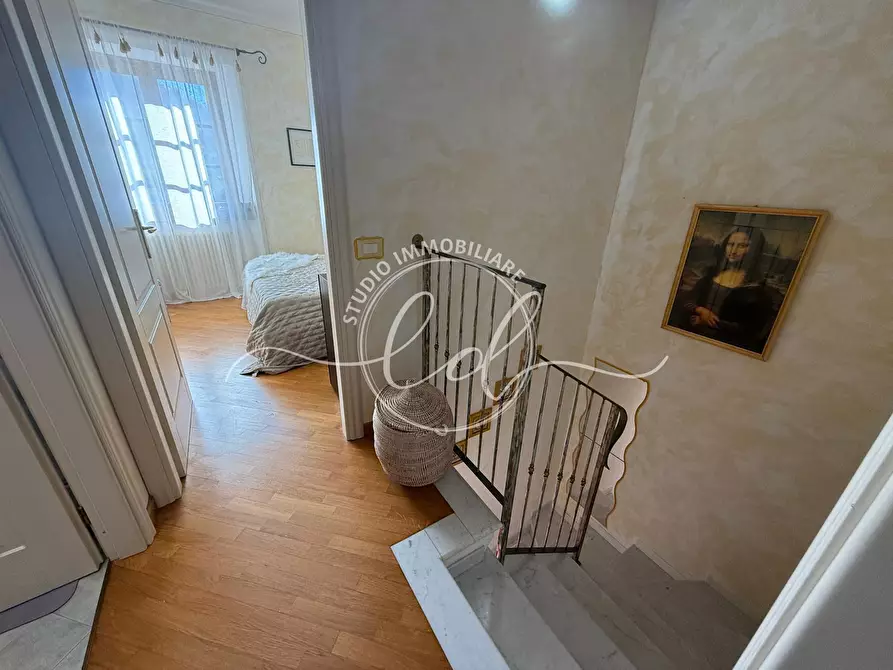 Immagine 14 di Porzione di casa in vendita  a Seravezza