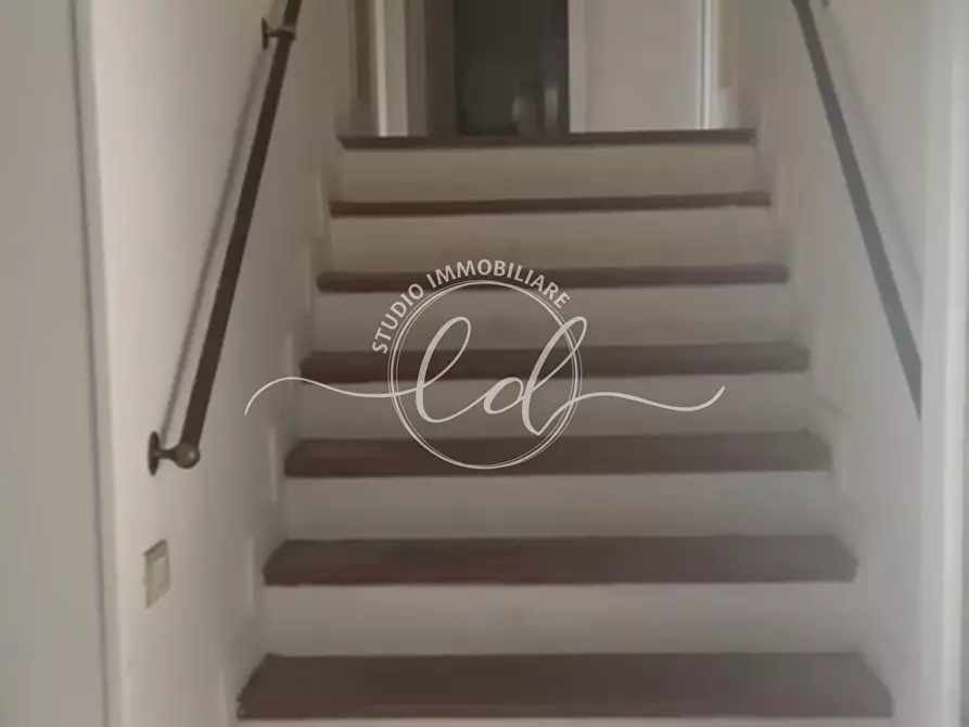 Immagine 3 di Quadrilocale in affitto  a Seravezza