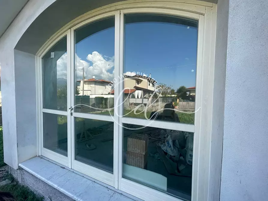 Immagine 23 di Porzione di casa in vendita  a Camaiore