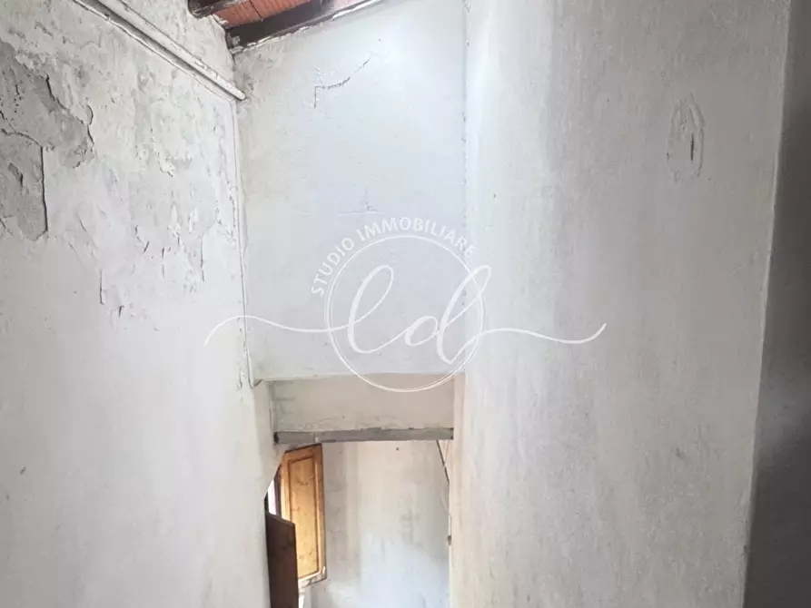 Immagine 60 di Porzione di casa in vendita  a Stazzema