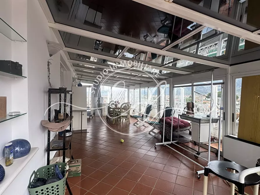 Immagine 18 di Attico in vendita  a Seravezza