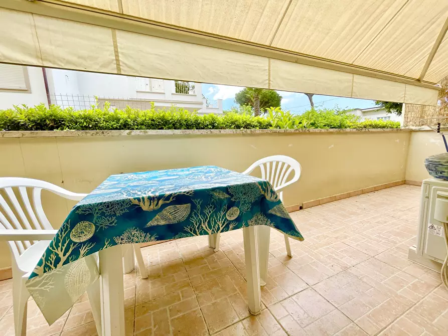 Immagine 10 di Trilocale in affitto  a Pietrasanta