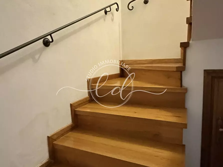Immagine 18 di Porzione di casa in affitto  a Seravezza