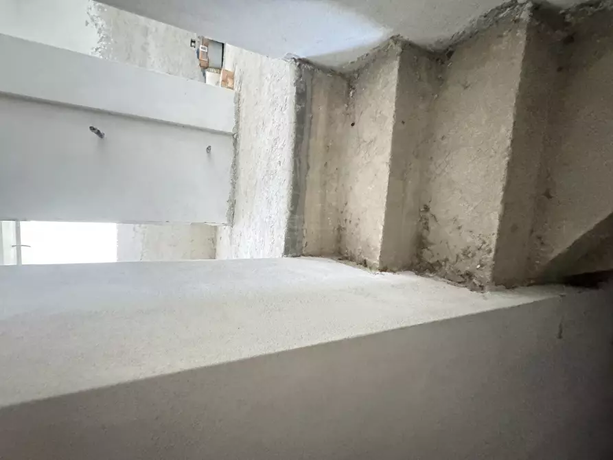 Immagine 22 di Porzione di casa in vendita  a Seravezza