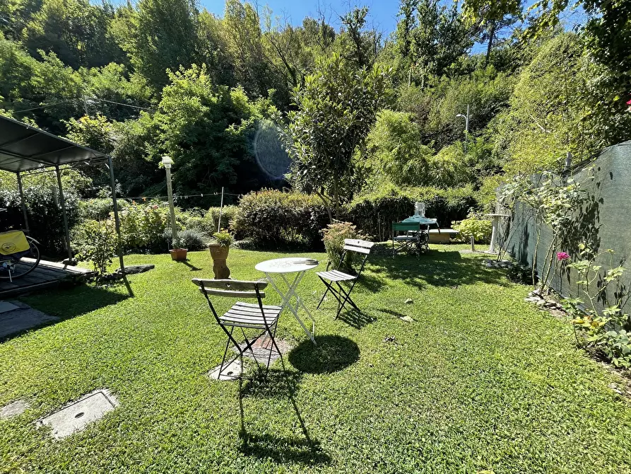 Immagine 21 di Terratetto in vendita  a Pietrasanta